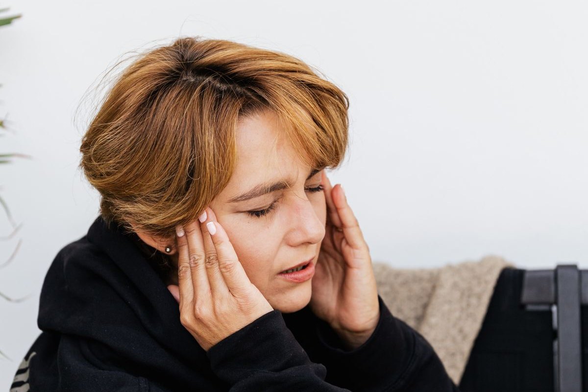Dolor de cabeza por ansiedad: por qué aparece y qué hacer con él, patología de dolores de cabeza que tratamos en la clínica