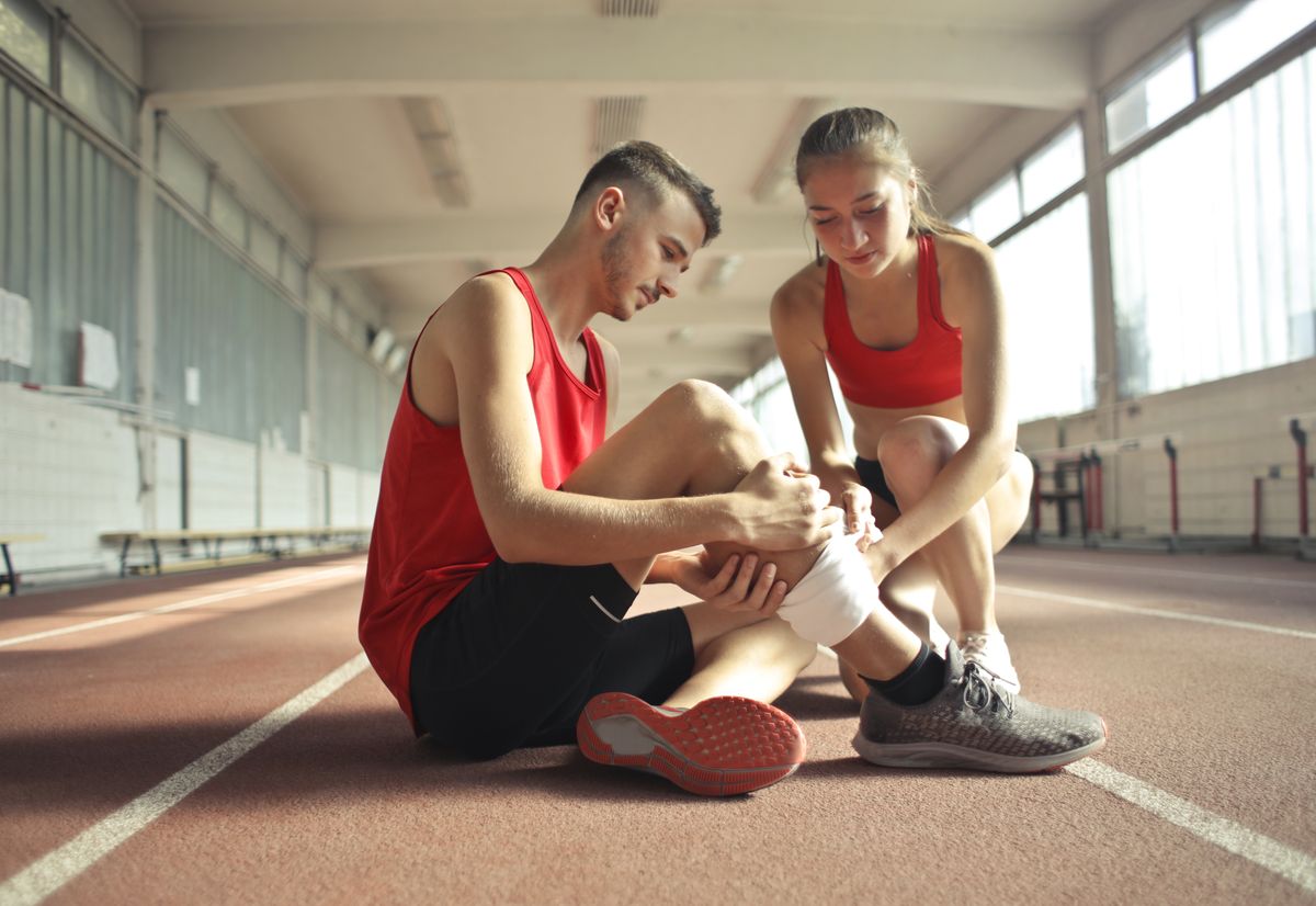 Periostitis tibial, patología de tobillo, pie y pierna que tratamos en la clínica