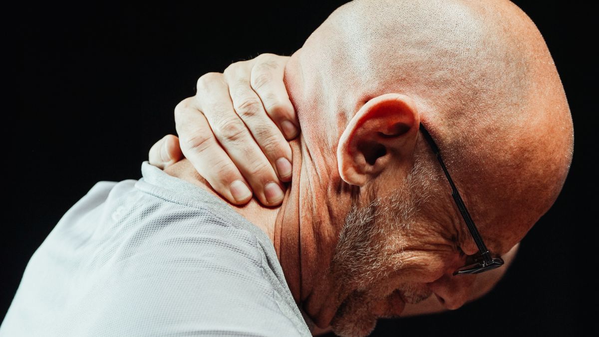 Tortícolis, patología de cuello y cervicales que tratamos en la clínica