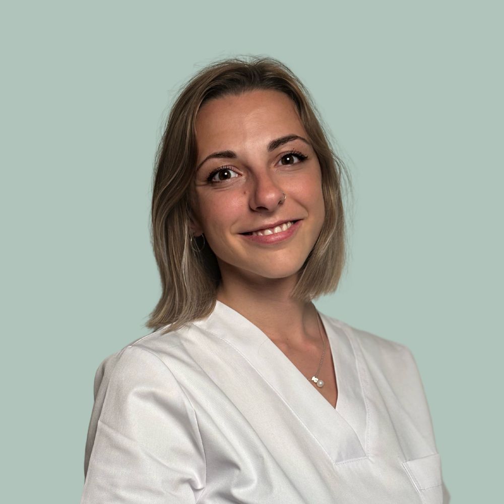 Francesca Molinari, Fisioterapeuta y readaptadora deportiva